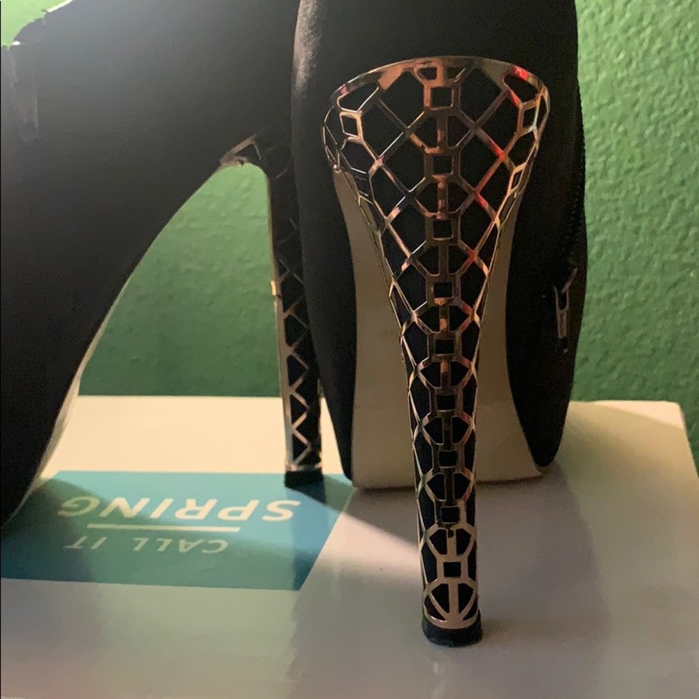 Cute heels - Picture 2 of 4